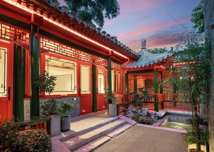 Xinxiang Yayuan: Beijing Courtyard with Sky Garden near Tiananmen